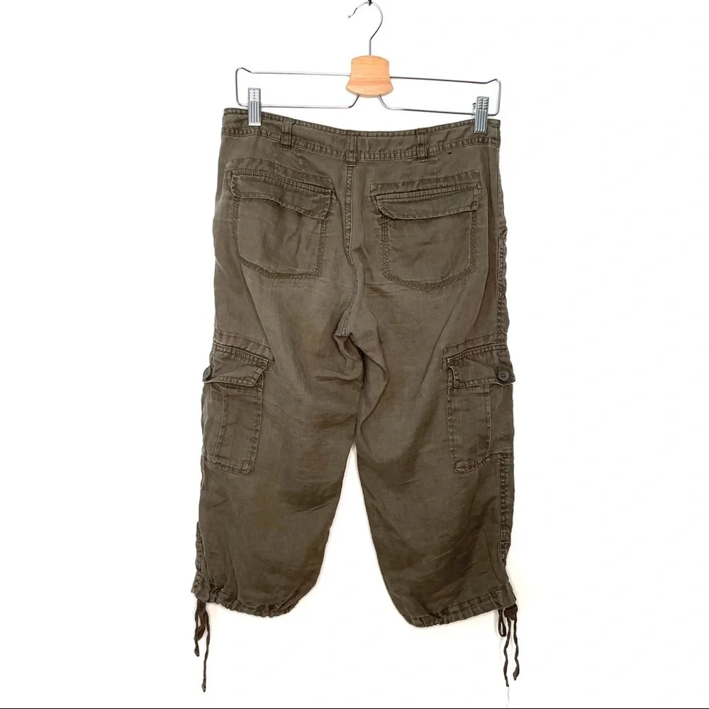 Banana Republic | Linen Cargo Crop Pants